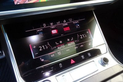 Audi Q3 2.0 TDi Business Quattro 150CV S TRONIC, Anno 2016, KM 1 - huvudbild