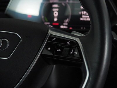 Audi e tron SPB 50 quattro S line edition, Anno 2021, KM 14500 - huvudbild