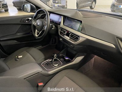 BMW Serie 1 118d 5p. Advantage, Anno 2018, KM 97000 - huvudbild