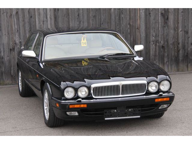 Jaguar XK8 Coupe 2 Jahre Garantie - huvudbild