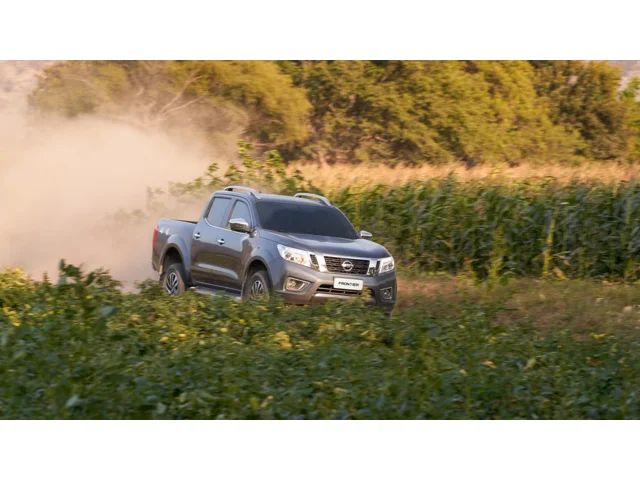 NISSAN FRONTIER Frontier LE 4x4 (Aut) 2021 - huvudbild