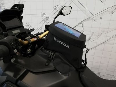 Honda XL 750 Transalp ABS TRAVEL EDITION, KM 0 - huvudbild