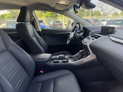 Lexus NX Hybrid 4WD Luxury, Anno 2019, KM 112659 - huvudbild