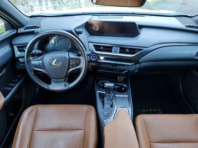 LEXUS RX 450h RX Hybrid Luxury (rif. 20118622), Anno 2021, KM 32 - huvudbild