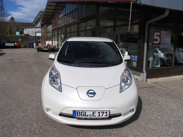 Nissan Leaf 24 kWh (mit Batterie) Acenta - huvudbild