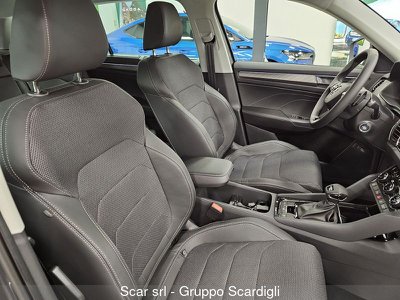 Seat Leon 1.0 eTSI 110 CV DSG Businnes, KM 0 - huvudbild