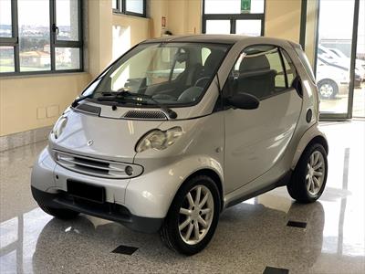 Smart Fortwo 70 1.0 Twinamic Youngster, Anno 2017, KM 30000 - huvudbild