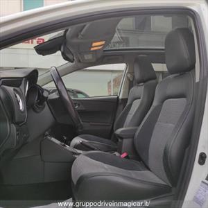 Toyota Auris Auris Touring Sports 1.8 Hybrid Lounge Autocarro/ - huvudbild