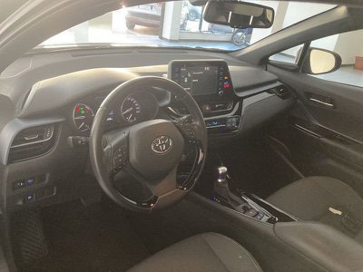 Toyota C HR 2.0 Hybrid E CVT Lounge, Anno 2023, KM 0 - huvudbild