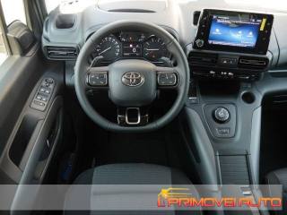 Toyota C HR 1.8 Hybrid E CVT Active, Anno 2023, KM 48 - huvudbild