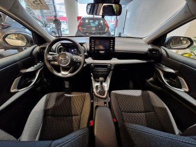 Toyota Yaris 1.5 Hybrid 5 porte Trend, Anno 2023, KM 10 - huvudbild