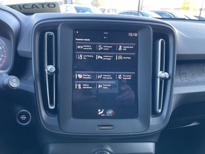 Volvo XC40 XC40 1.5 Momentum, Anno 2018, KM 93991 - huvudbild